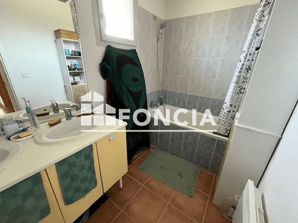 À vendre Maison 4 pièces 84 m² - Uzès 30700