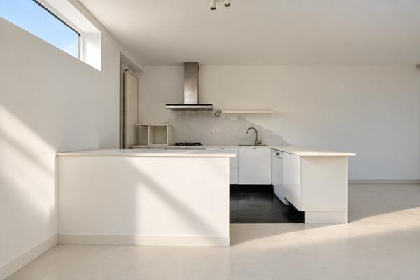 Maison
         3 pièces
        - 120 m² 895 000 € *