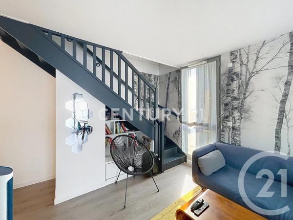 Appartement F4 à vendre  4 pièces - 82,02 m 2   NOISY LE GRAND  - 93
