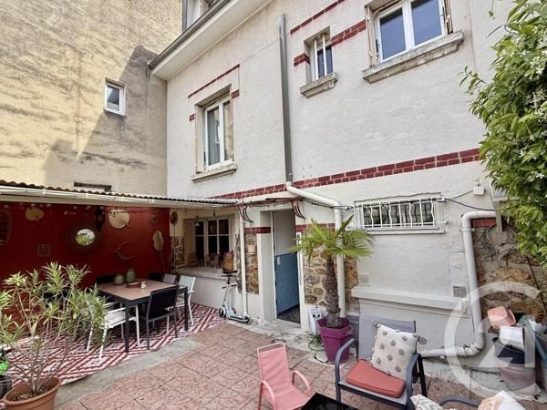 Maison à vendre  5 pièces - 101,72 m 2   LIVRY GARGAN  - 93