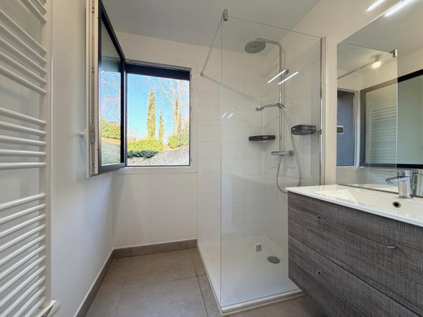 Mouxy (73100) Aix-les-Bains - Magnifique appartement dans résidence de standing - terrasse - jardin - garage