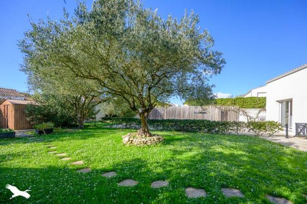 Maison à vendre |                                       Lagord |                                        6 pièces  |  158 m²