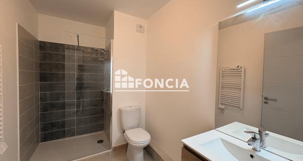 Location Appartement 4 pièces 83.35 m² - Morières-lès-avignon 84310
