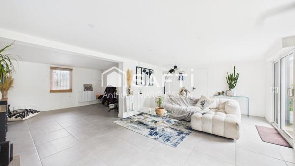 Maison - 6 pièces - 4 chambres