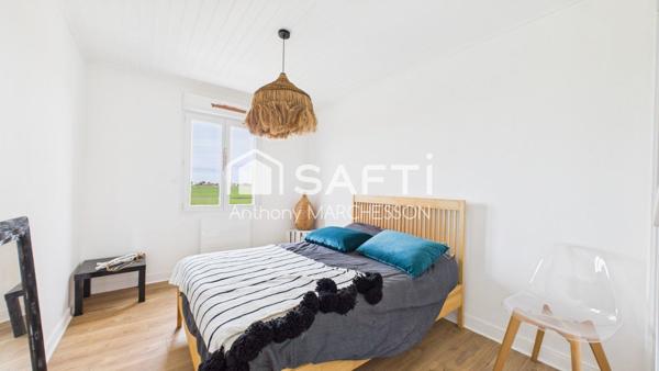 Maison - 6 pièces - 4 chambres