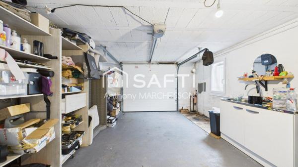 Maison - 6 pièces - 4 chambres