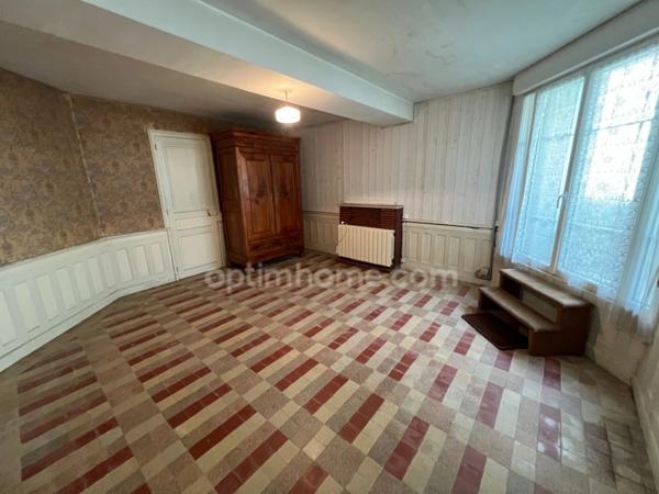 Maison à rénover CHANTONNAY (85)