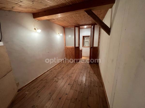 Maison à rénover CHANTONNAY (85)