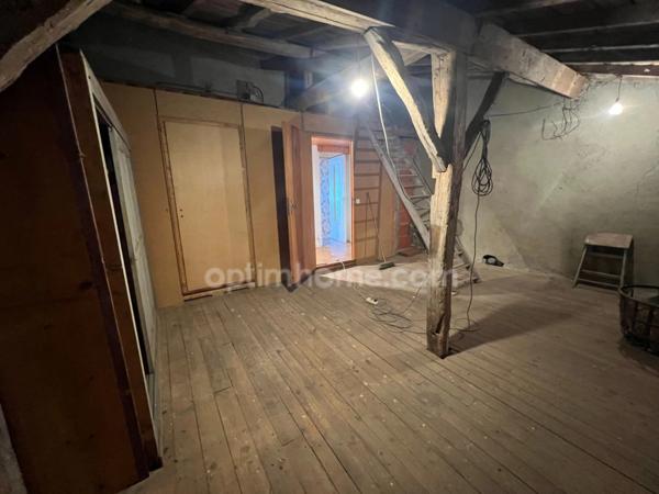 Maison à rénover CHANTONNAY (85)