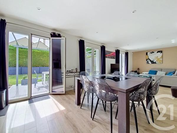 Maison à vendre  7 pièces - 146,80 m 2   ORMESSON SUR MARNE  - 94