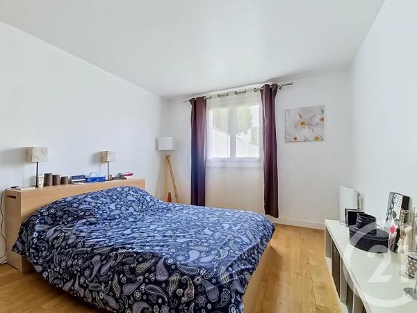 Maison à vendre  7 pièces - 146,80 m 2   ORMESSON SUR MARNE  - 94
