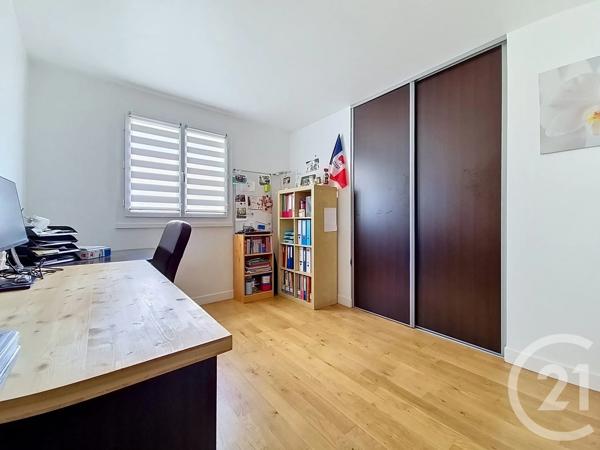 Maison à vendre  7 pièces - 146,80 m 2   ORMESSON SUR MARNE  - 94