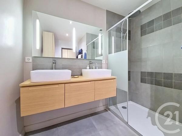 Maison à vendre  7 pièces - 146,80 m 2   ORMESSON SUR MARNE  - 94