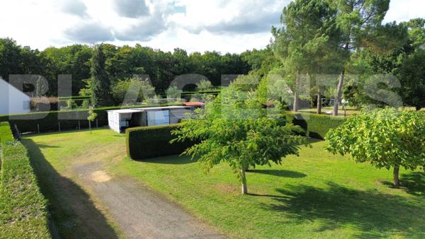Maison 5 chambres - Grande parcelle de terrain !