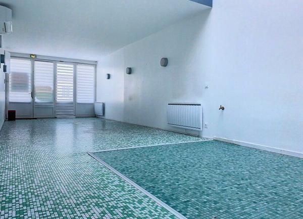 Maison à vendre    4 pièces •  La Rochelle