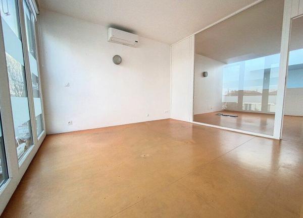 Maison à vendre    4 pièces •  La Rochelle