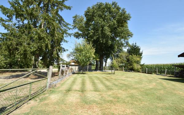 Maison à vendre    6 pièces •  Arzacq-Arraziguet