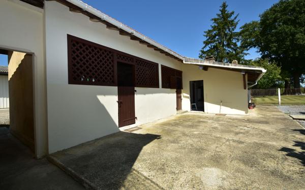 Maison à vendre    6 pièces •  Arzacq-Arraziguet