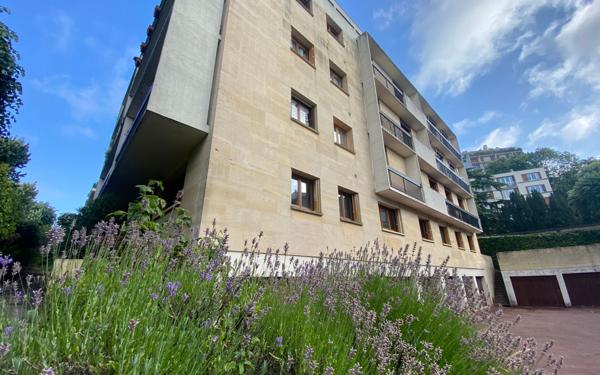 Appartement à vendre    2 pièces • 45,64 m2 Fontenay-aux-Roses