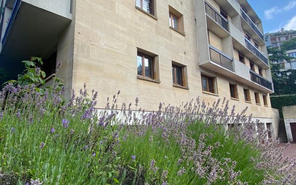 Appartement à vendre    2 pièces • 45,64 m2 Fontenay-aux-Roses