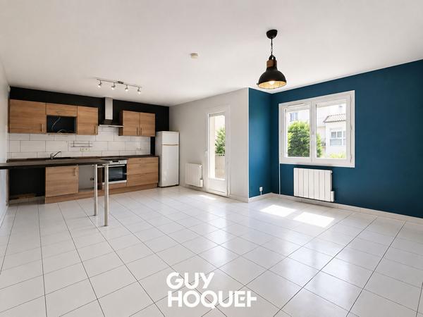 Appartement 2 Chs + Balcon, Garage, Stationnement et Cave - 71000 SANCÉ