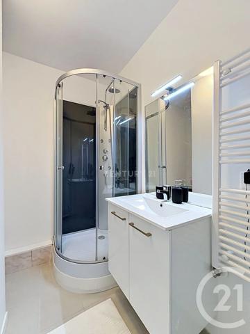Appartement F3 à vendre  3 pièces - 59 m 2   NOISY LE GRAND  - 93