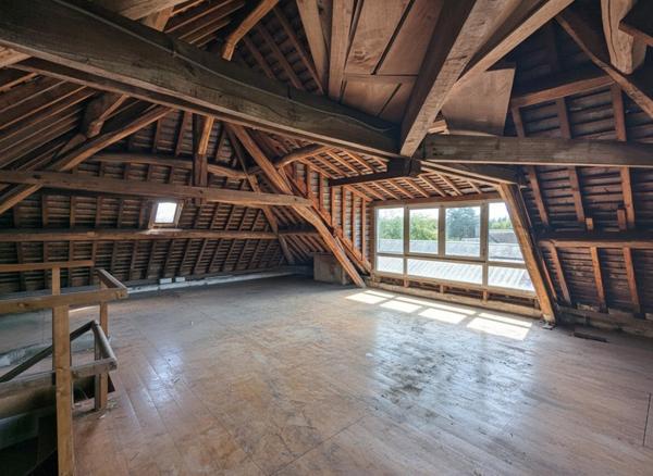 Maison de ville  117 m² 4 chambres  Centre-ville de La Loupe