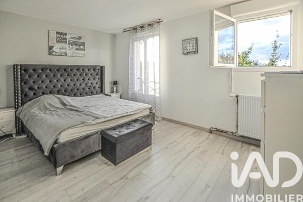 Maison à vendre 5 pièces 90 m² Guignes