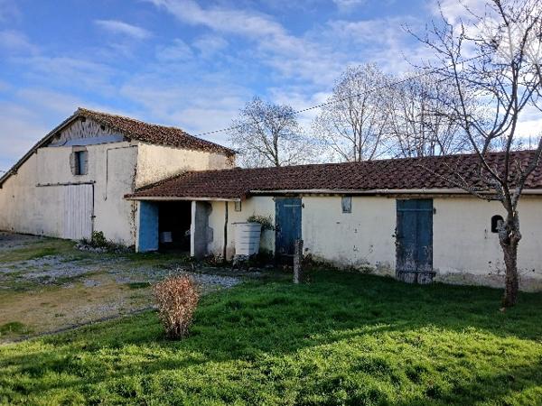 Maison à vendre à L'ABSIE (79240)