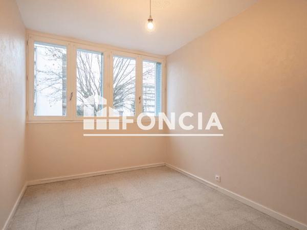 À vendre Appartement 4 pièces 70 m² - Le Pont-de-claix 38800