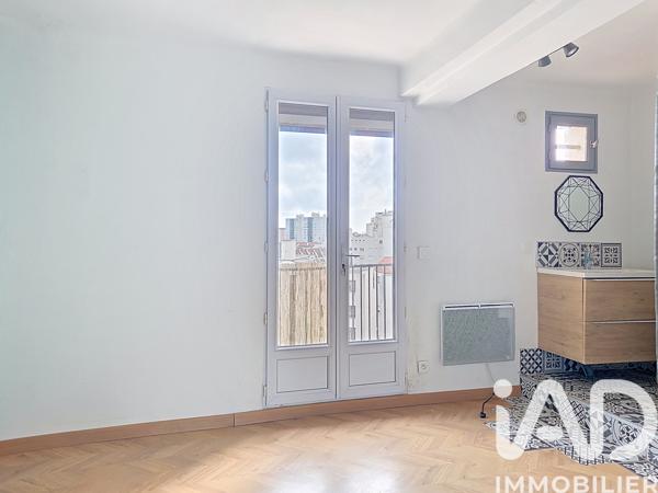 Location appartement 3 pièces 61 m² Toulon