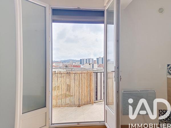 Location appartement 3 pièces 61 m² Toulon