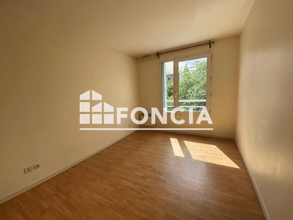 Location Appartement 2 pièces 50.4 m² - 25 AVENUE JEAN ZAY Orleans 45000