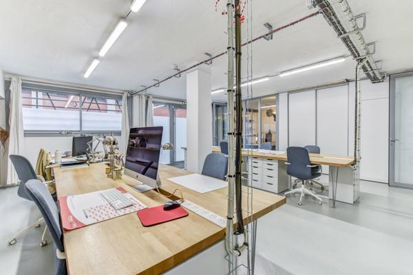 Bureau À louer 3 pièces 97 m²