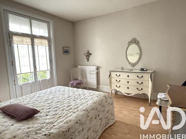 Maison à vendre 7 pièces 143 m² Compiègne