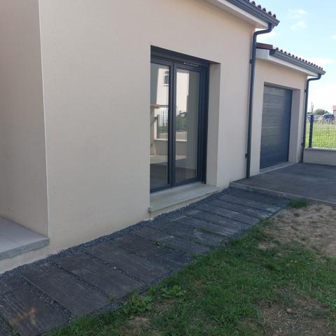 Merville : maison T4 avec beau jardin
