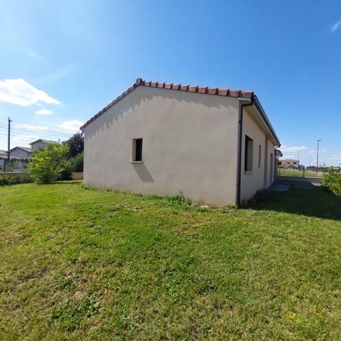 Merville : maison T4 avec beau jardin