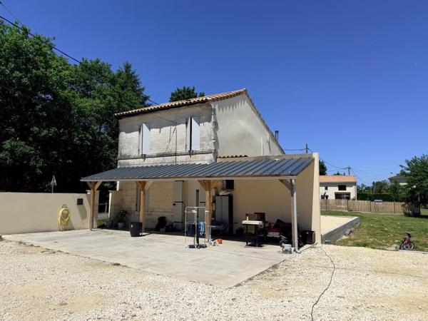 ST YZAN DE SOUDIAC MAISON 3 CHAMBRES sur 1000 m² Saint-Yzan-de-Soudiac (33920)
