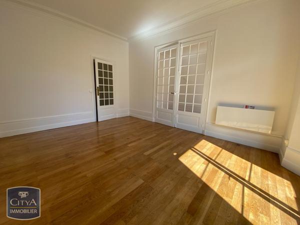 Appartement à louer 4 pièces 98.42m²