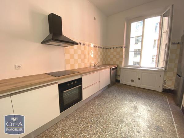 Appartement à louer 4 pièces 98.42m²