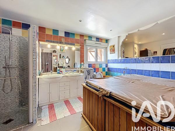 Maison à vendre 4 pièces 137 m² Mougins