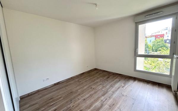 Appartement à vendre    3 pièces • 61,66 m2 Villeurbanne