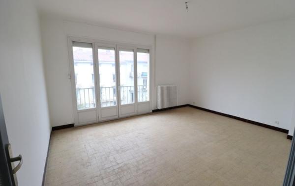 Vente Appartement P4 Grand F4 rénové avec vue Perpignan   