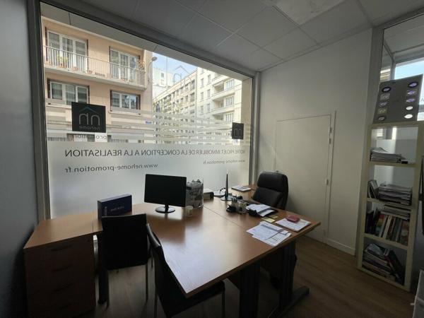 Commerce de 173m² à la location