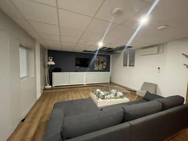 Commerce de 173m² à la location
