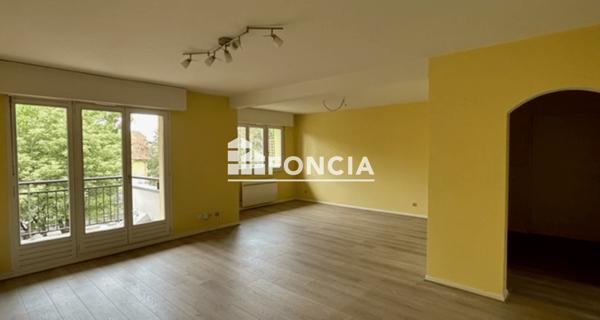 Location Appartement 3 pièces 79.56 m² - Lampertheim 67450