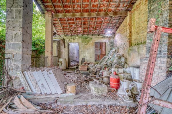 Immeuble de 220m2 sur parcelle de 344m2