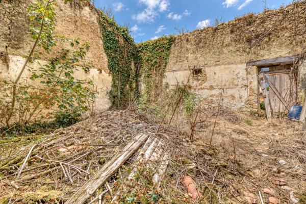 Immeuble de 220m2 sur parcelle de 344m2