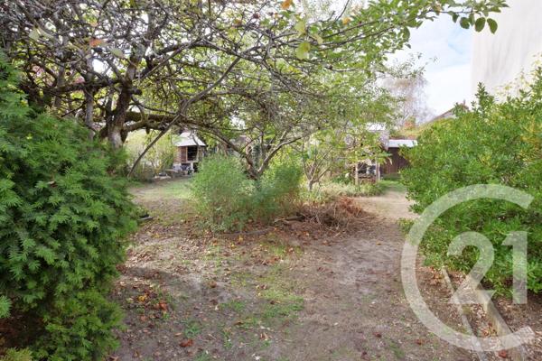 Terrain à vendre  425 m 2   BRUNOY  - 91