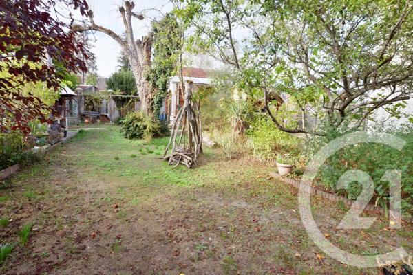 Terrain à vendre  425 m 2   BRUNOY  - 91